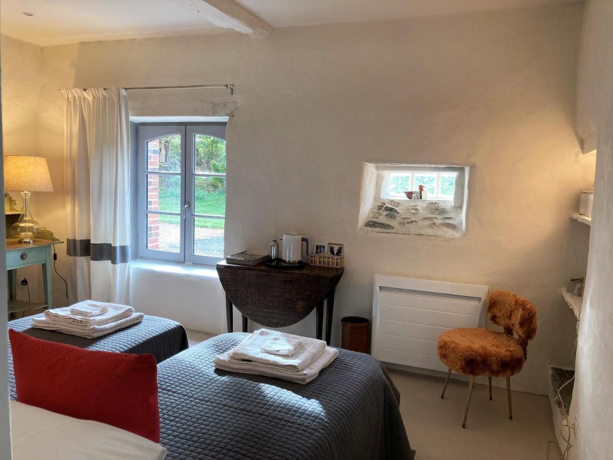 Bed and Breakfast La Veillonnais Angrie Esterno foto